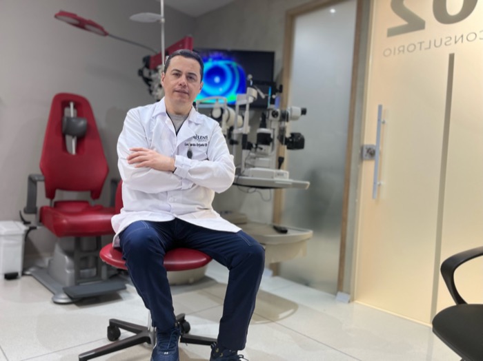 Dr. Leonardo Orjuela Mariño, OD